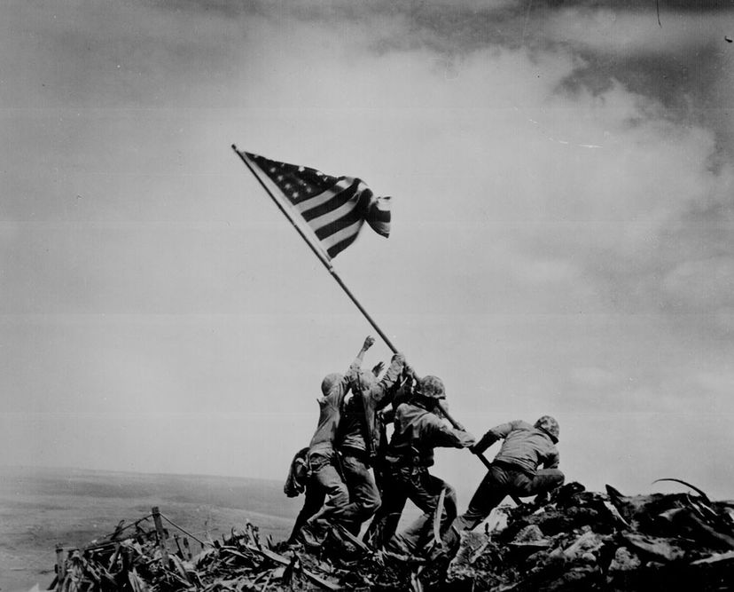 Raising flag at Iwo Jima